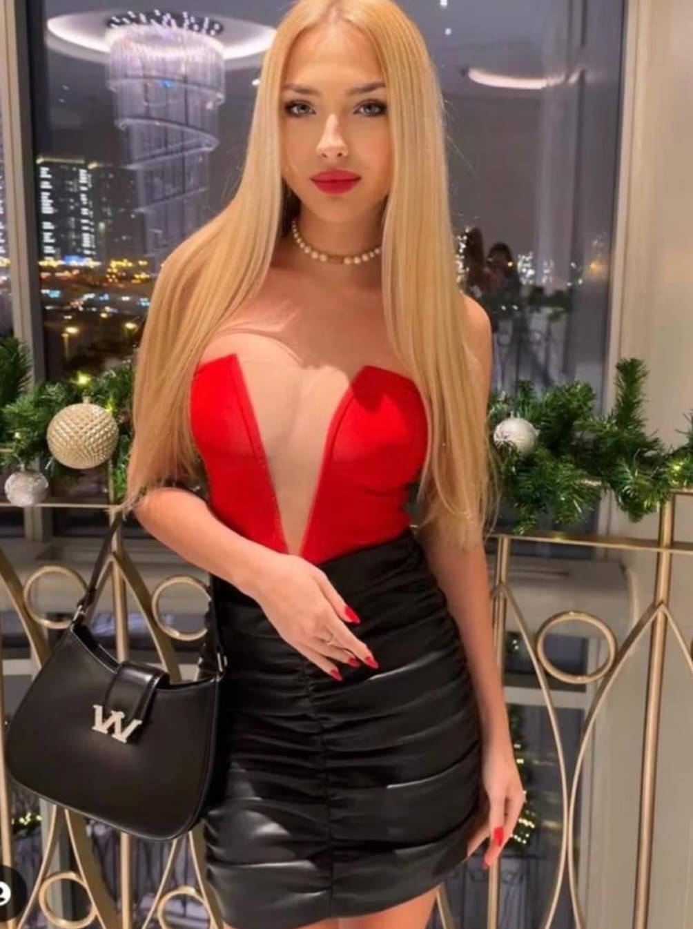 Avcılar Escort Bayan Yağmurla Bedeninizi Şımartacak Anlar